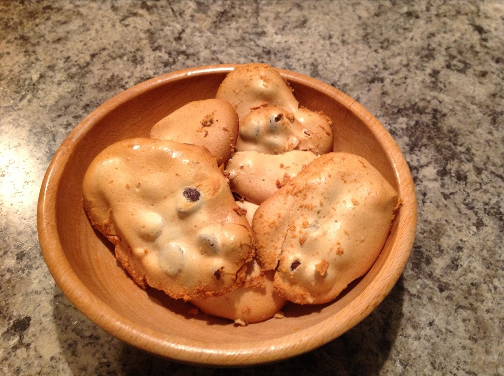 paleo meringue cookies | Kill It and Pick It